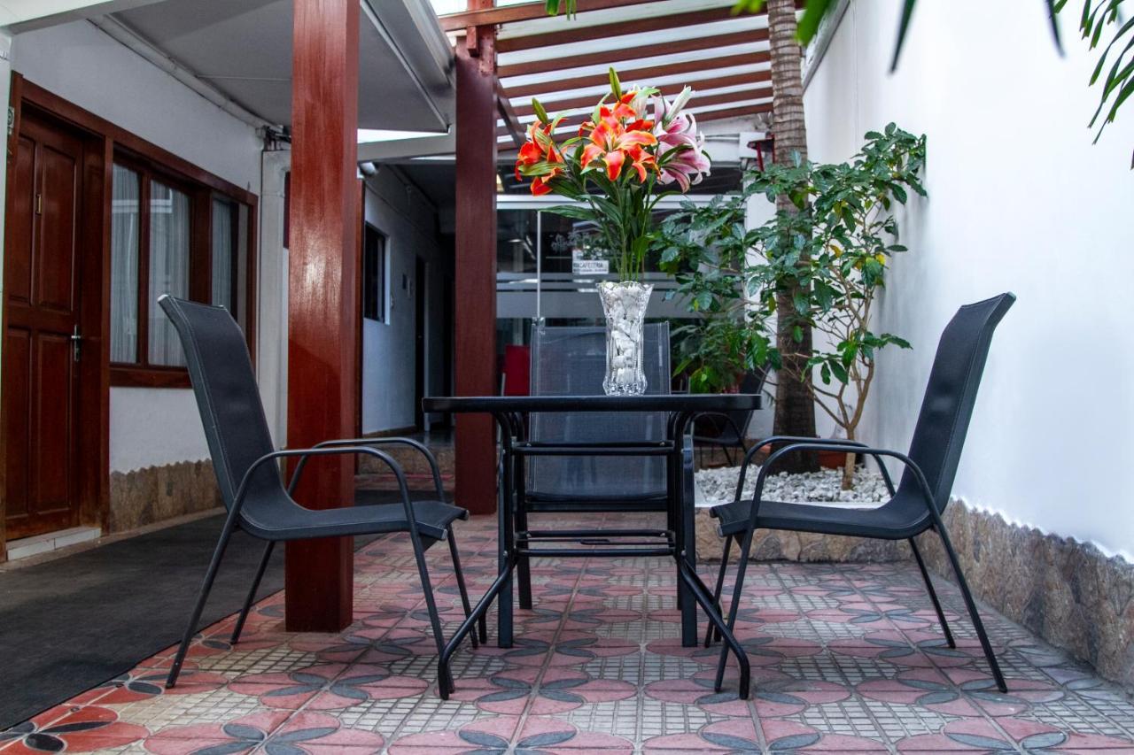 Buen Retiro Apart Hotel Santa Cruz de La Sierra Ngoại thất bức ảnh